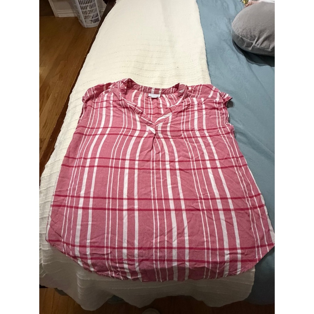 Women's Pink and White Striped V-Neck Blouse
